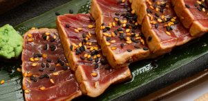 Garlic Ponzu Tuna Tataki