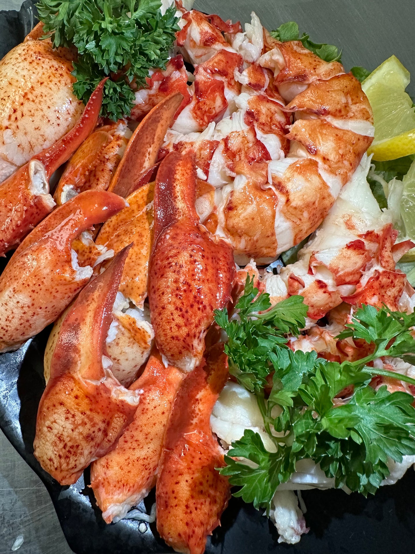 Fresh Atlantic Lobster Tail & Claw Meat